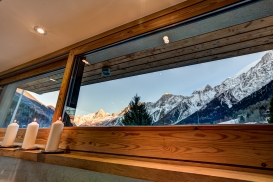 _AJP1554And8more2019-12-outdoor-chalet-sun.jpg