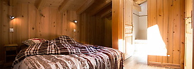 1st floor bedroom with en-suite bathroom (double bed)